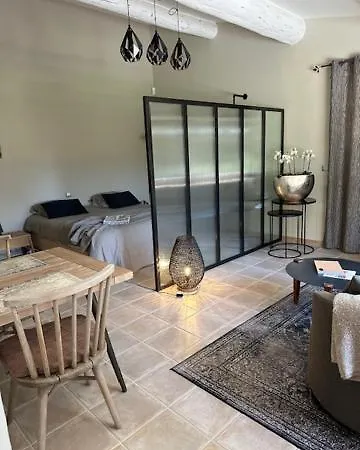 Monet Guest house