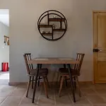 Monet 招待所